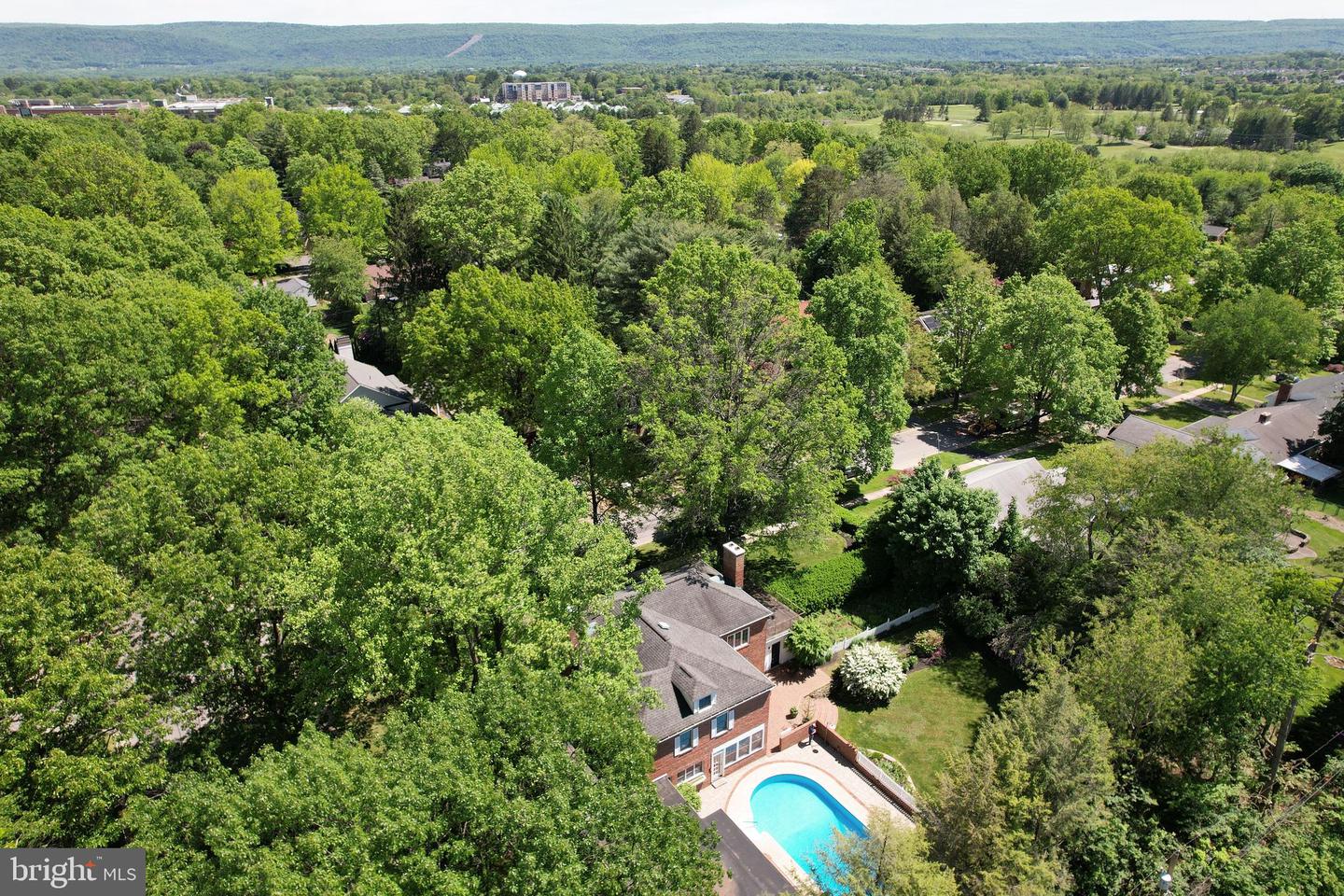 State College, Pennsylvania, 16803, United States, 5 Bedrooms Bedrooms, ,5 BathroomsBathrooms,Residential,Active,1824032