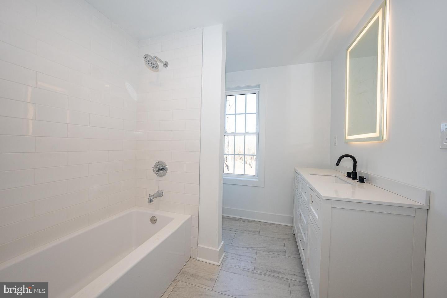 Chalfont, Pennsylvania, 18914, United States, 5 Bedrooms Bedrooms, ,4 BathroomsBathrooms,Residential,Active,1945225