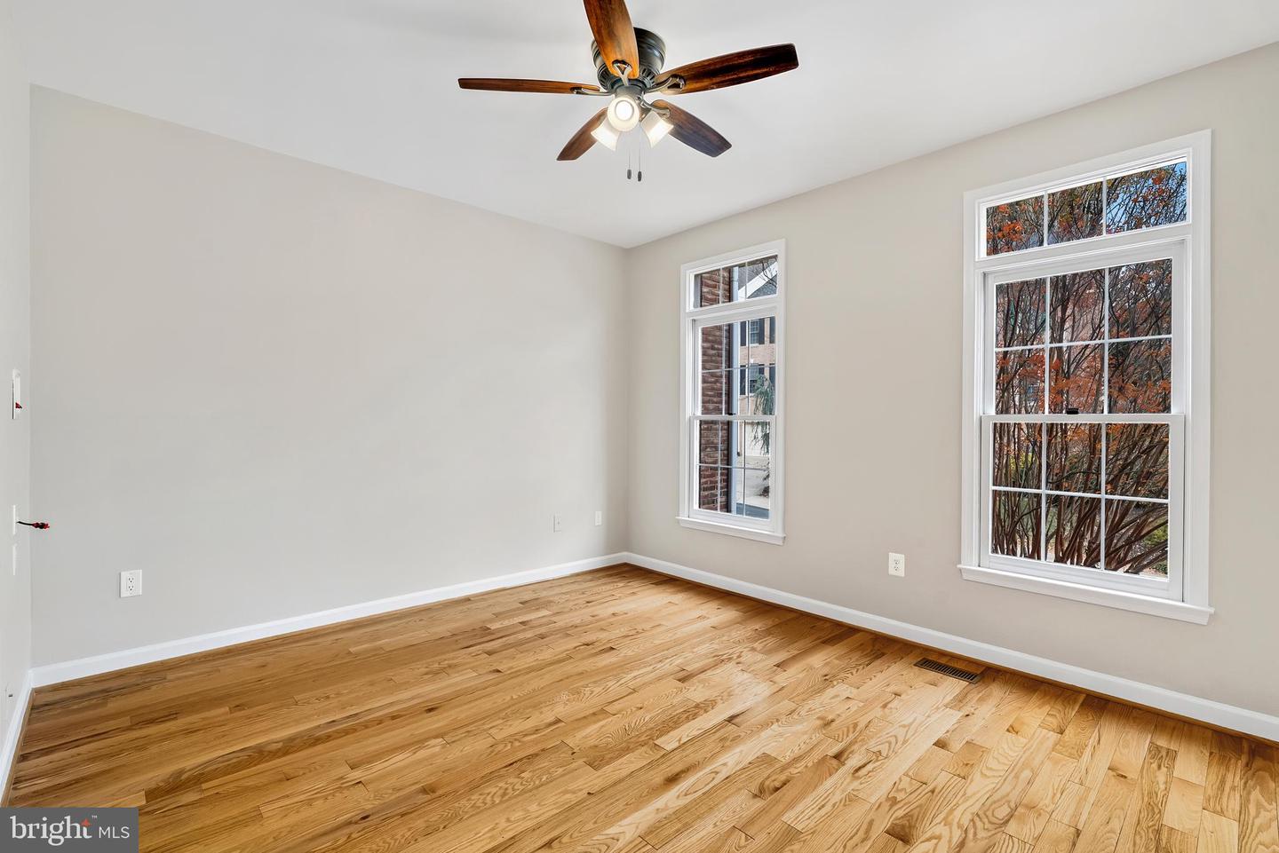 Potomac, Maryland, 20854, United States, 4 Bedrooms Bedrooms, ,4 BathroomsBathrooms,Residential,Active,1973311