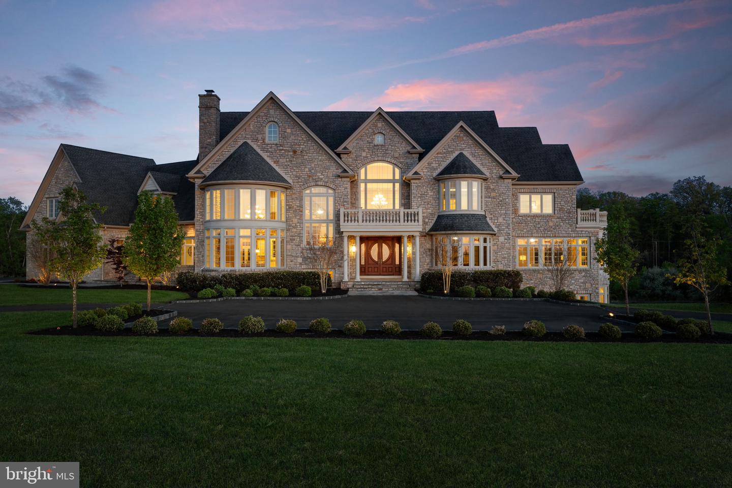 Newtown, Pennsylvania, 18940, United States, 5 Bedrooms Bedrooms, ,6 BathroomsBathrooms,Residential,Active,2044188