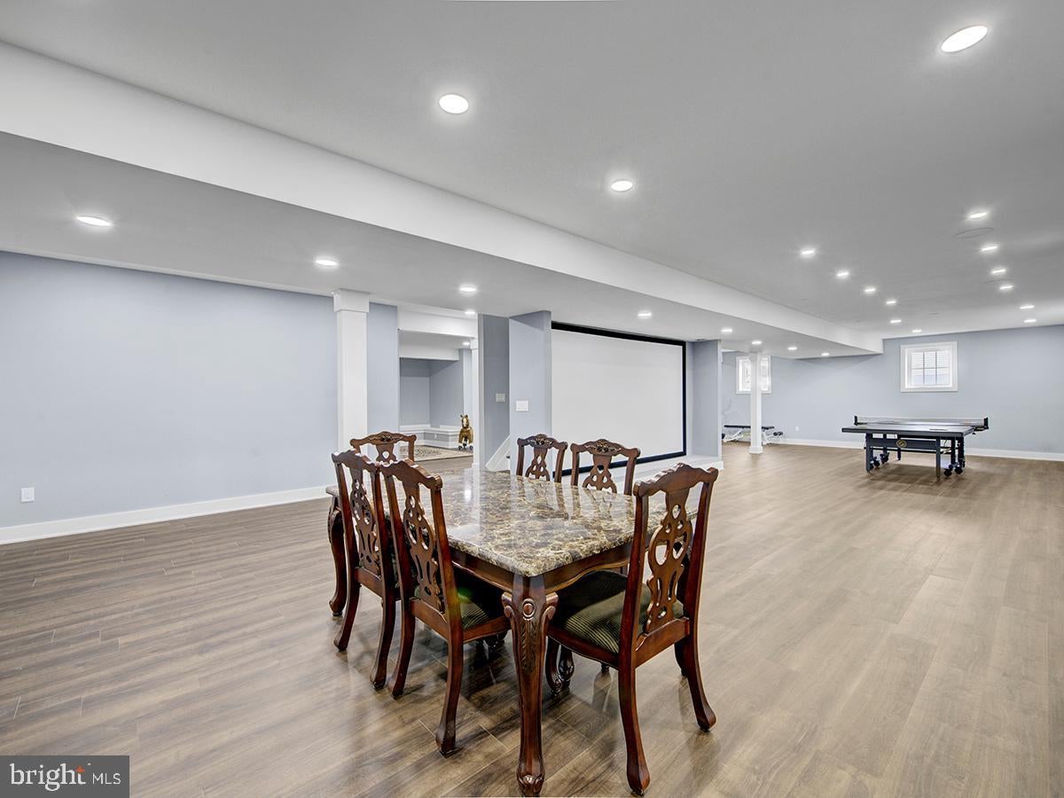 Monmouth Junction, New Jersey, 08852, United States, 5 Bedrooms Bedrooms, ,6 BathroomsBathrooms,Residential,Active,1820314