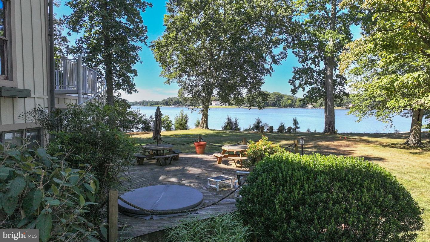 Queenstown, Maryland, 21658, United States, 4 Bedrooms Bedrooms, ,3 BathroomsBathrooms,Residential,Active,1998763