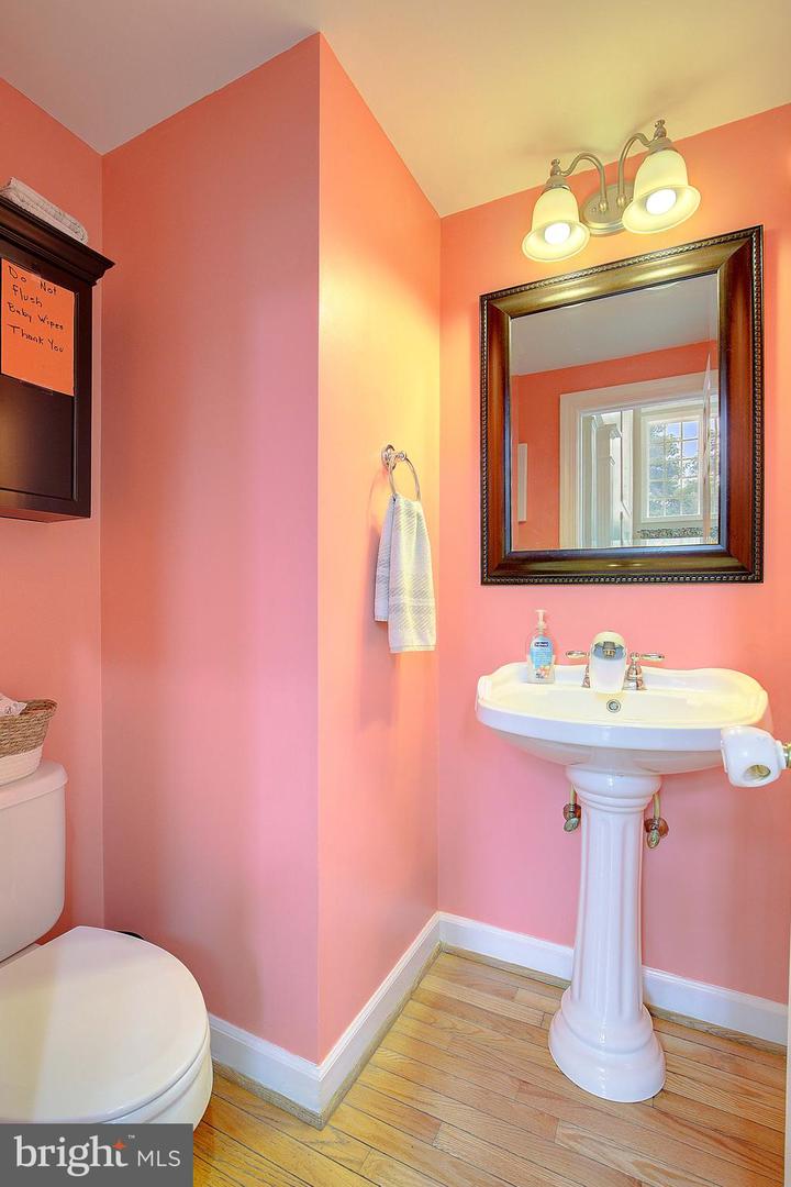 Gambrills, Maryland, 21054, United States, 5 Bedrooms Bedrooms, ,4 BathroomsBathrooms,Residential,Active,1897993