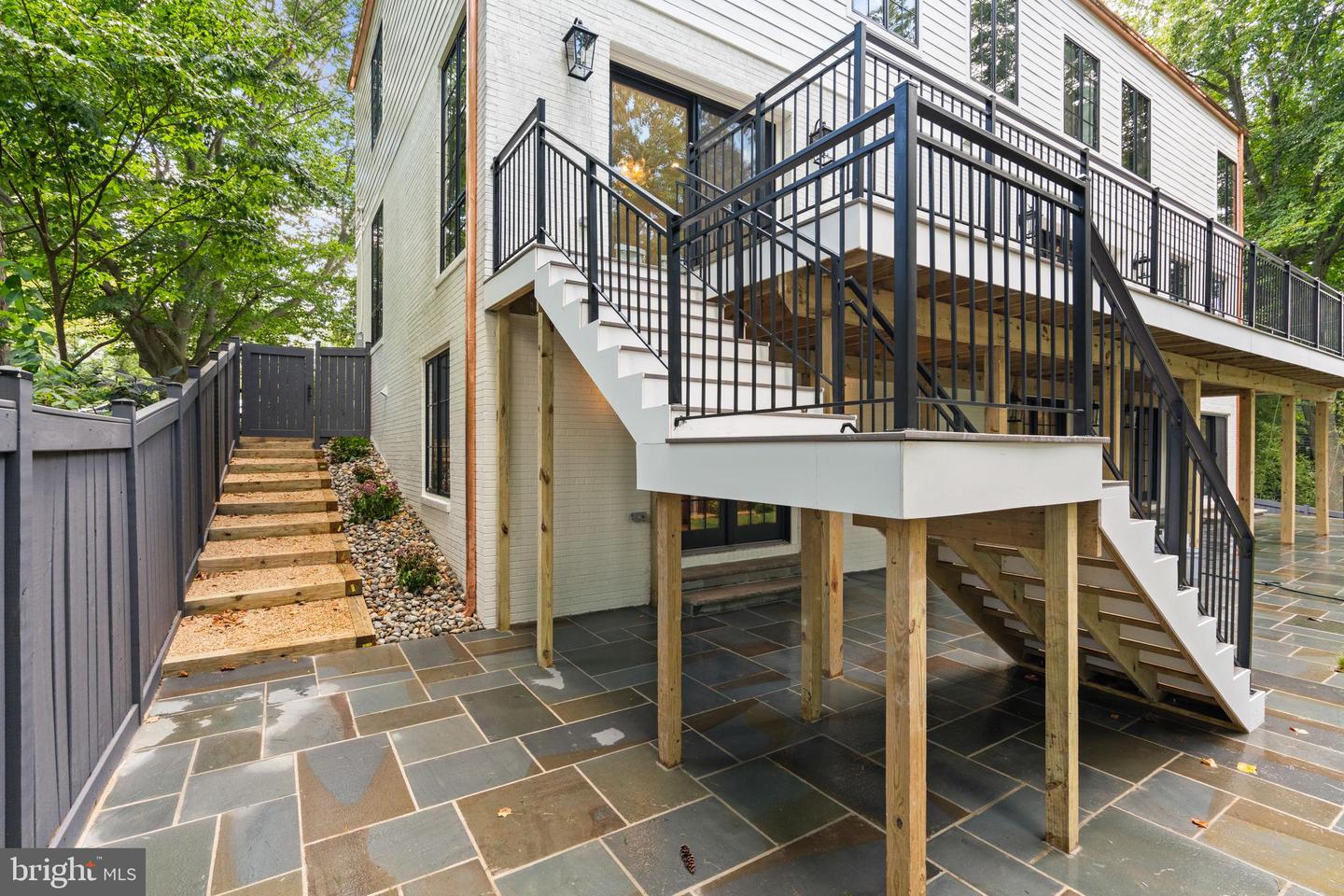 Washington, District Of Columbia, 20016, United States, 6 Bedrooms Bedrooms, ,8 BathroomsBathrooms,Residential,Active,1934802