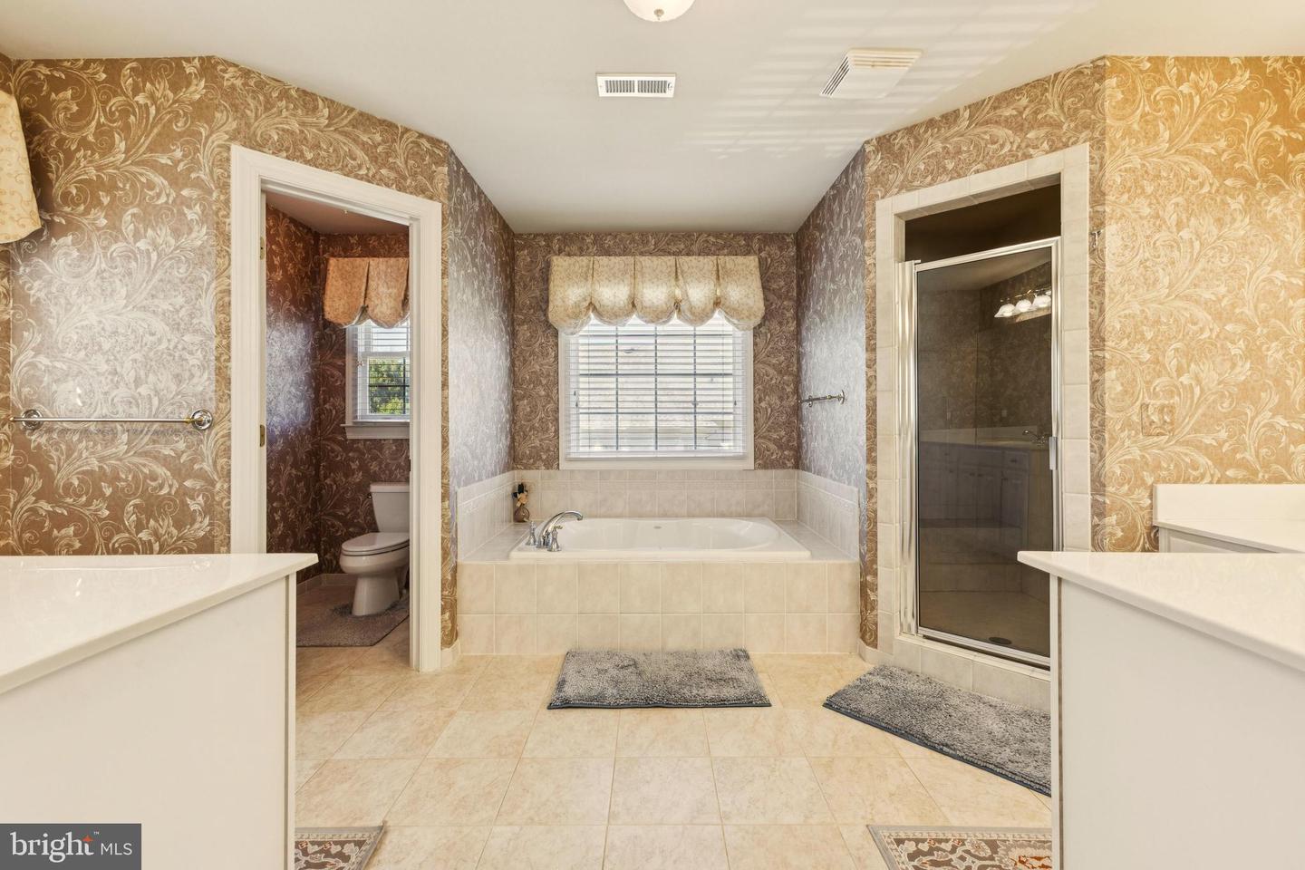 Gainesville, Virginia, 20155, United States, 5 Bedrooms Bedrooms, ,5 BathroomsBathrooms,Residential,Active,1929794