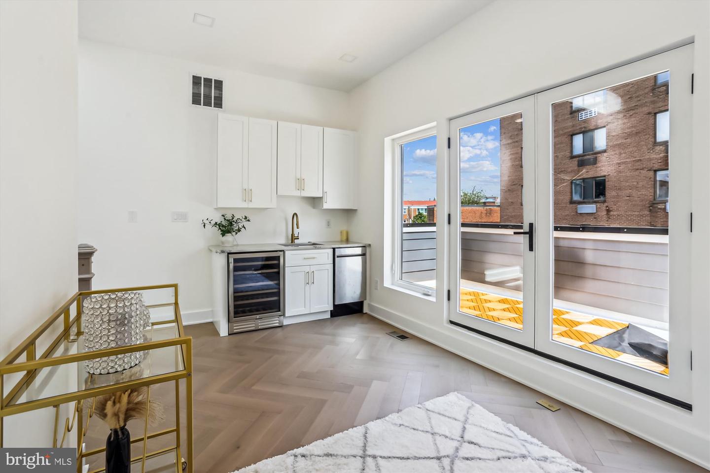 Washington, District Of Columbia, 20009, United States, 3 Bedrooms Bedrooms, ,4 BathroomsBathrooms,Residential,Active,2001346