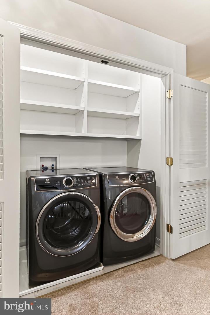 Falls Church, Virginia, 22042, United States, 4 Bedrooms Bedrooms, ,5 BathroomsBathrooms,Residential,Active,1988475