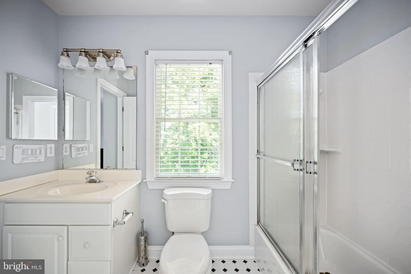 Spotsylvania, Virginia, 22551, United States, 5 Bedrooms Bedrooms, ,5 BathroomsBathrooms,Residential,Contingent,1893243