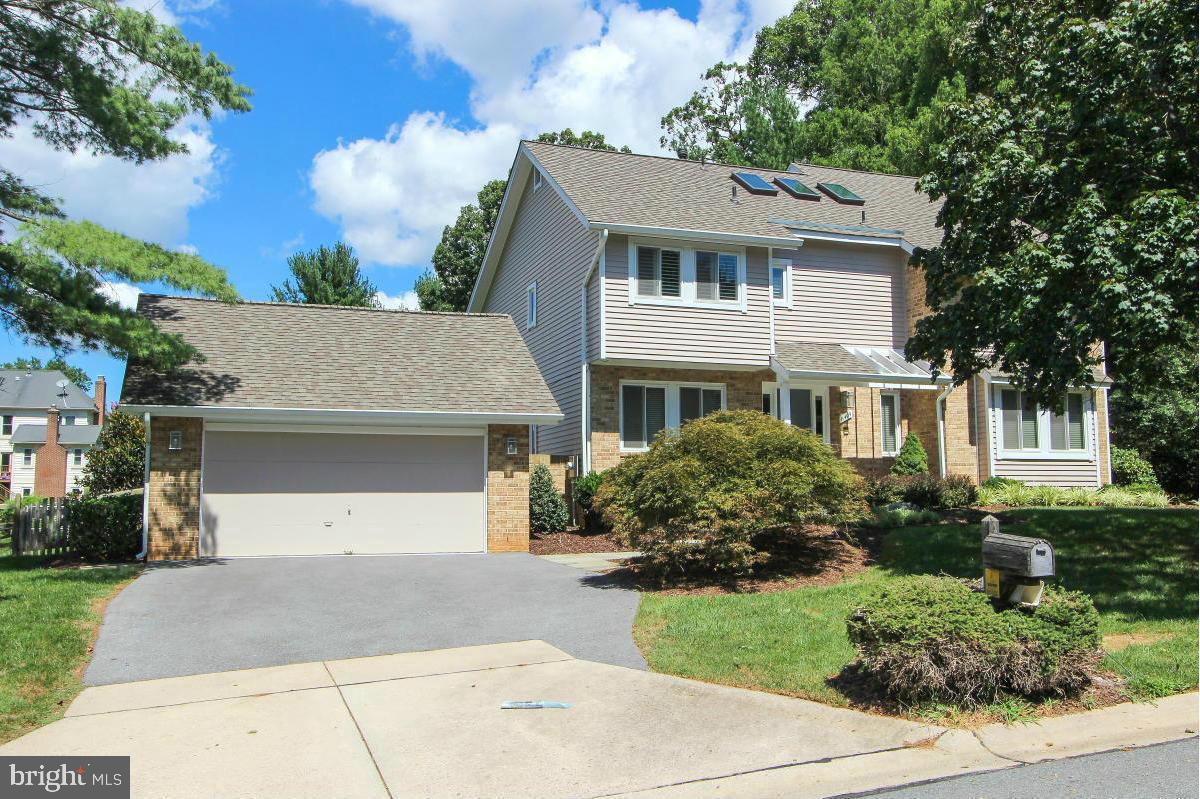 North Potomac, Maryland, 20878, United States, 5 Bedrooms Bedrooms, ,4 BathroomsBathrooms,Residential,Active,1888955