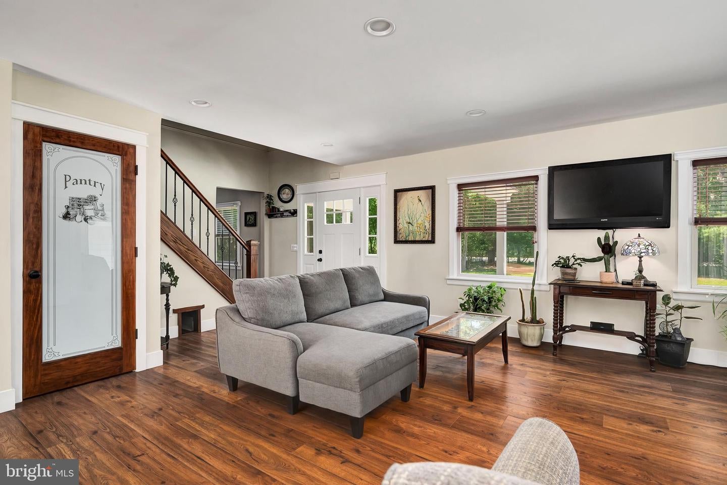 Manahawkin, New Jersey, 08050, United States, 4 Bedrooms Bedrooms, ,3 BathroomsBathrooms,Residential,Active,1879973