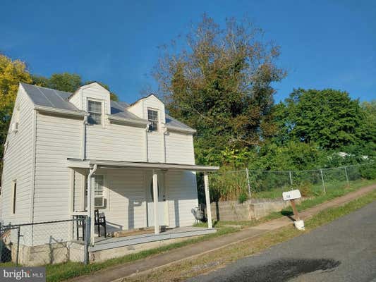 132 STUART ST, NEW MARKET, VA 22844 - Image 1