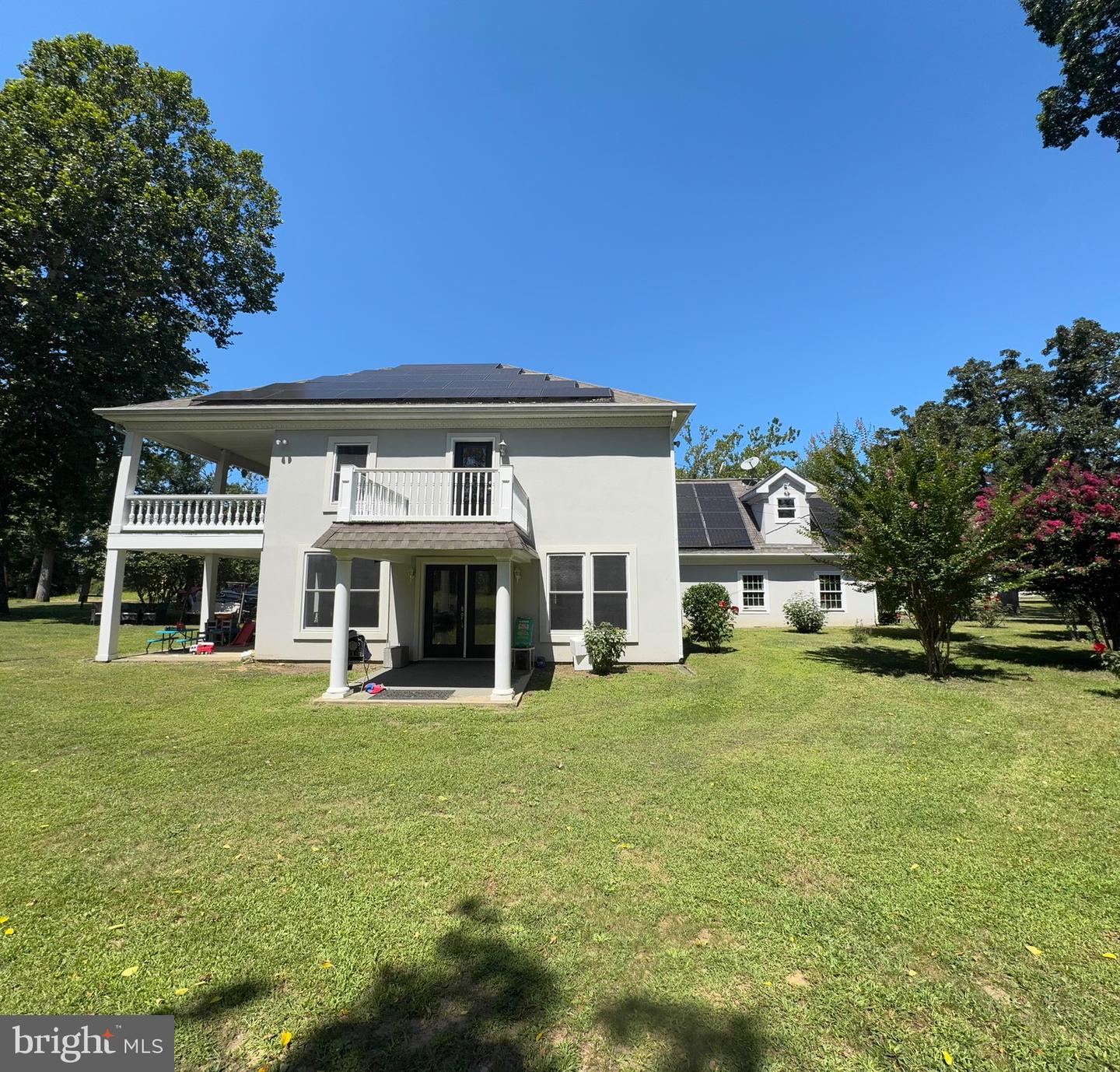 Delanco, New Jersey, 08075, United States, 5 Bedrooms Bedrooms, ,3 BathroomsBathrooms,Residential,Active,1914605