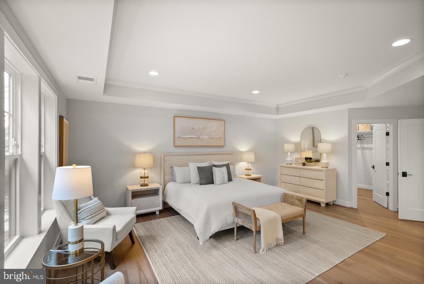 Falls Church, Virginia, 22046, United States, 7 Bedrooms Bedrooms, ,7 BathroomsBathrooms,Residential,Active,1798016