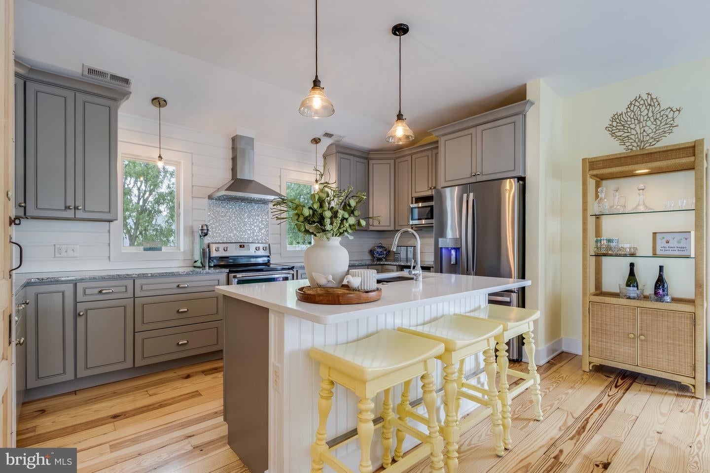 Dewey Beach, Delaware, 19971, United States, 5 Bedrooms Bedrooms, ,4 BathroomsBathrooms,Residential,Active,1934814