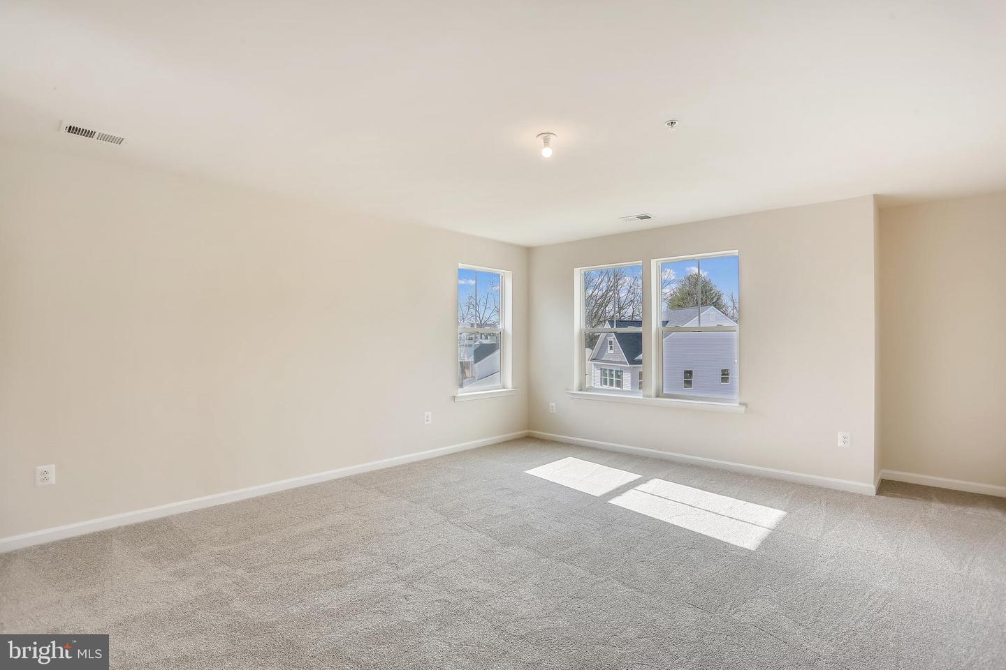 Pasadena, Maryland, 21122, United States, 4 Bedrooms Bedrooms, ,3 BathroomsBathrooms,Residential,Active,1992300