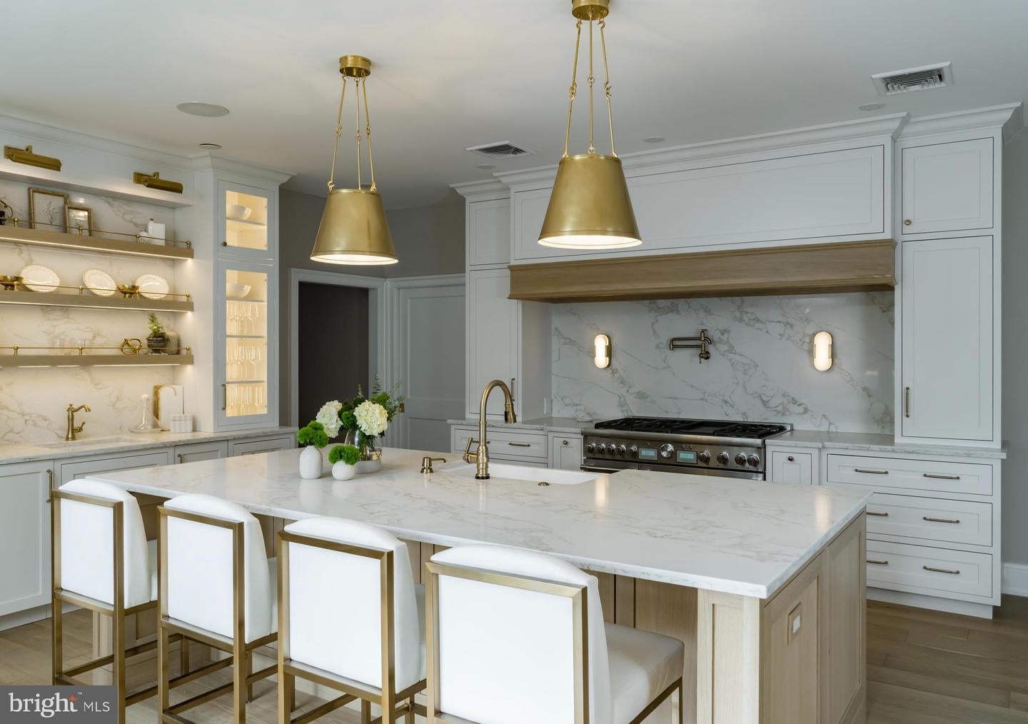 Berwyn, Pennsylvania, 19312, United States, 5 Bedrooms Bedrooms, ,6 BathroomsBathrooms,Residential,Active,1967285