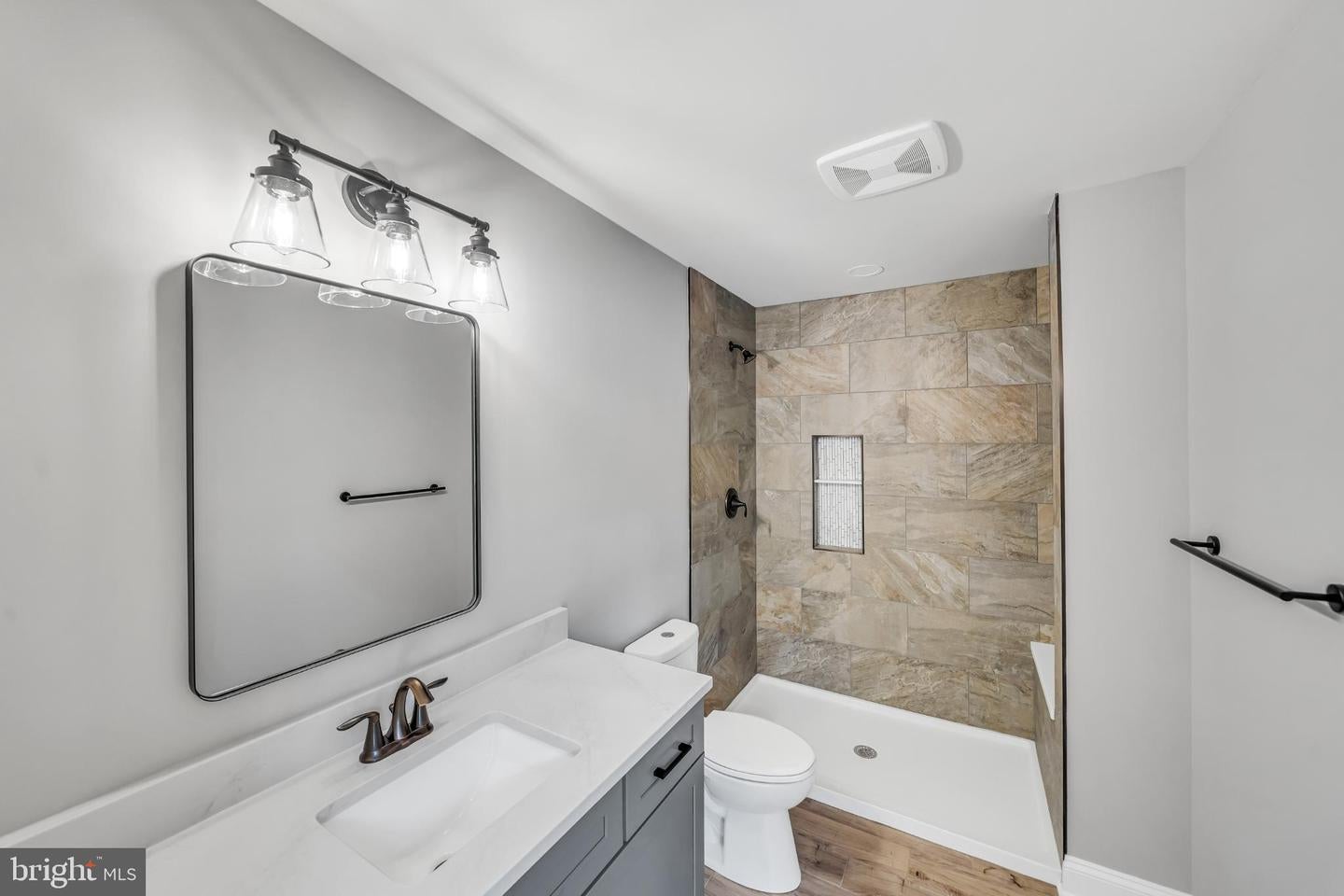 Lewes, Delaware, 19958, United States, 4 Bedrooms Bedrooms, ,5 BathroomsBathrooms,Residential,Active,1863477