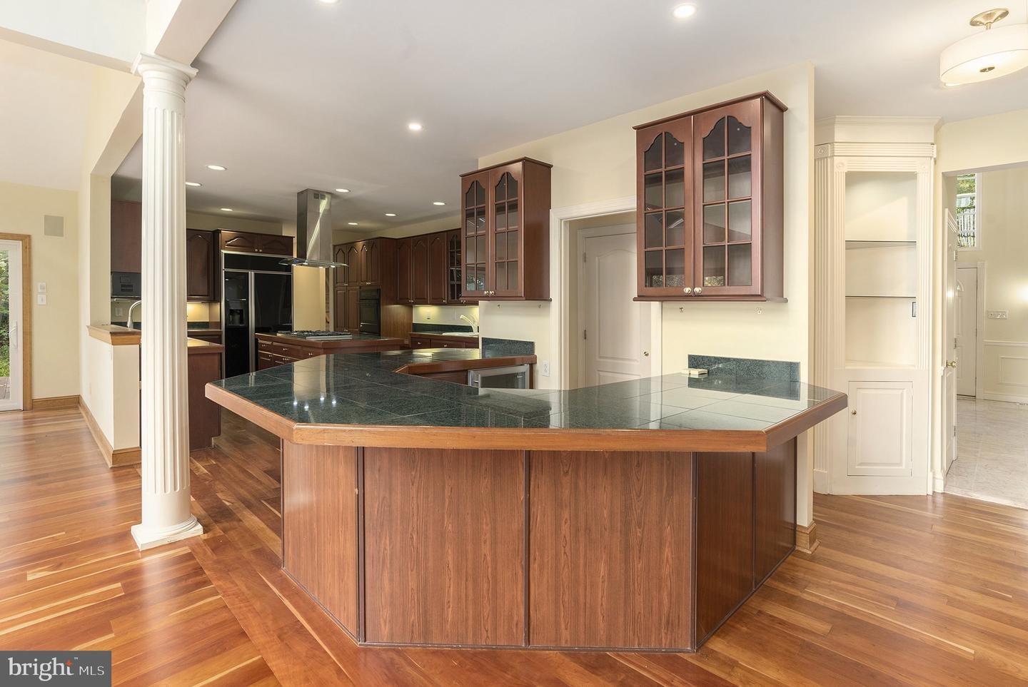 Sellersville, Pennsylvania, 18960, United States, 10 Bedrooms Bedrooms, ,7 BathroomsBathrooms,Residential,Active,1965847