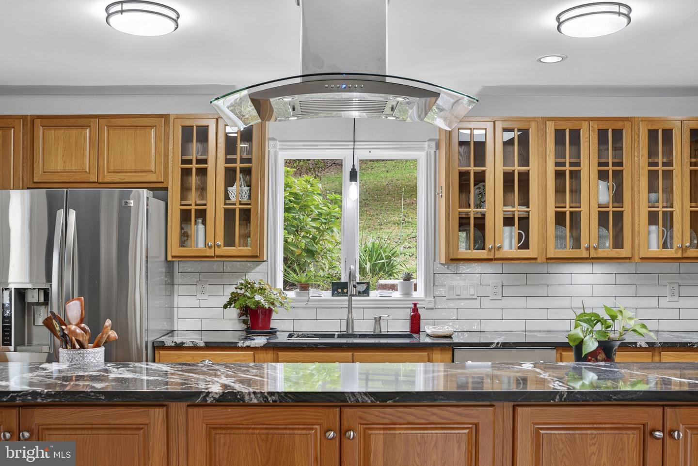 Lovettsville, Virginia, 20180, United States, ,2 BathroomsBathrooms,Residential,Active,1954034