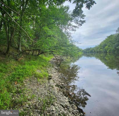 214 WILLOW MILL PARK, CARLISLE, PA 17015, photo 2 of 14