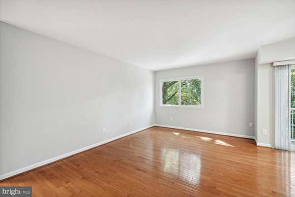 8004 CHANUTE PL APT 12, FALLS CHURCH, VA 22042, photo 3 of 15