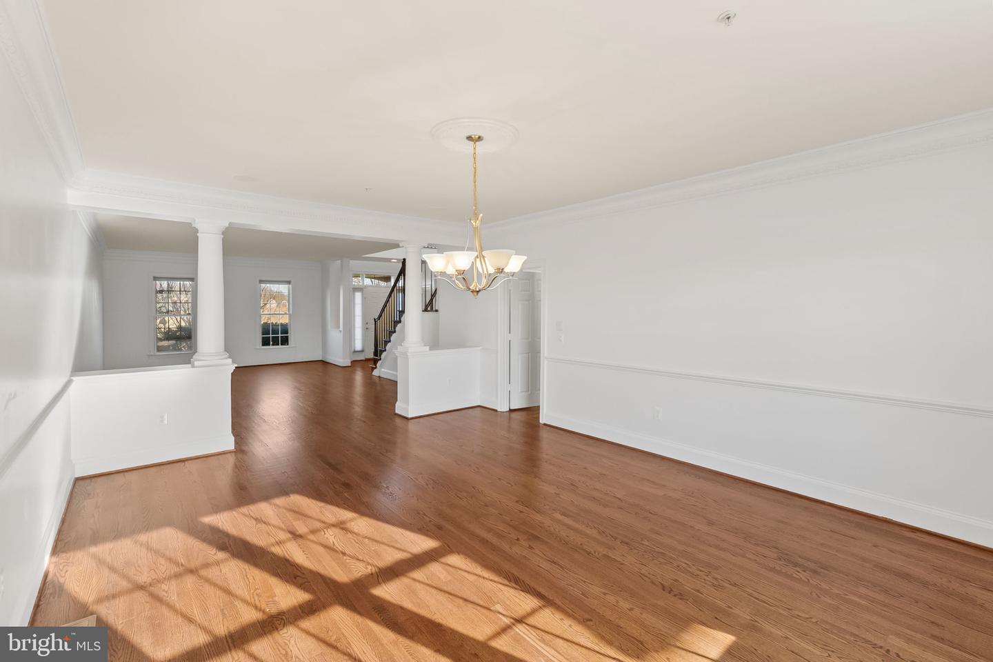 Clarksburg, Maryland, 20871, United States, 5 Bedrooms Bedrooms, ,5 BathroomsBathrooms,Residential,Active,2001354