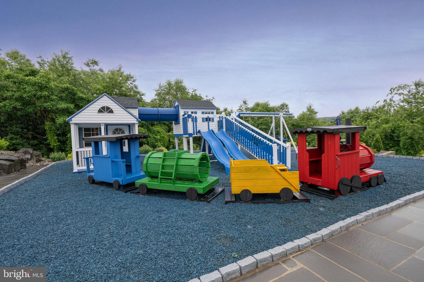 Kutztown, Pennsylvania, 19530, United States, 6 Bedrooms Bedrooms, ,5 BathroomsBathrooms,Residential,Active,1968418