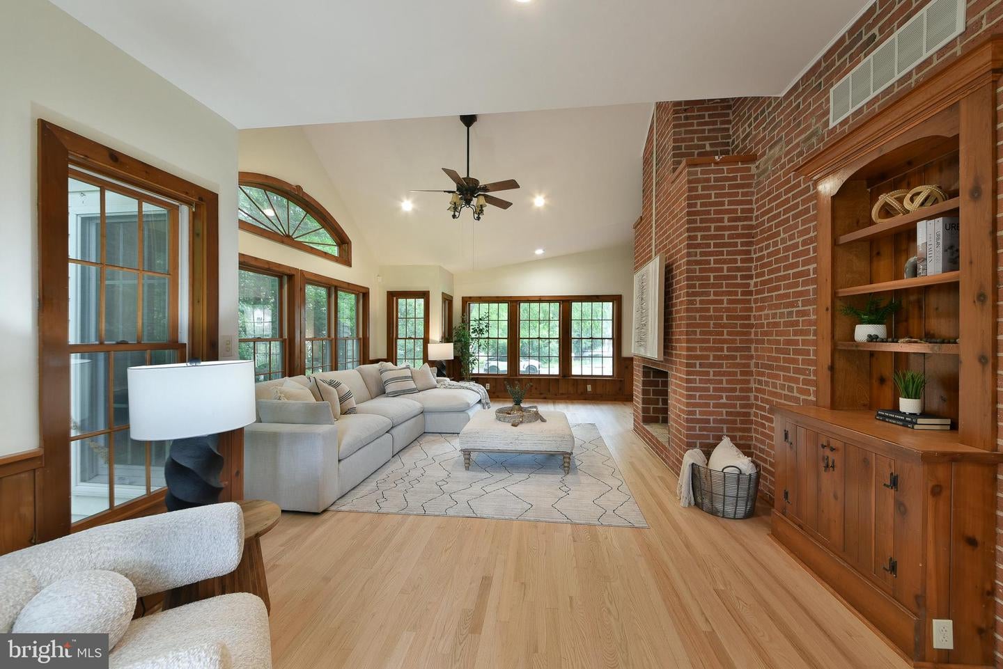 Yardley, Pennsylvania, 19067, United States, 5 Bedrooms Bedrooms, ,5 BathroomsBathrooms,Residential,Contingent,2045759