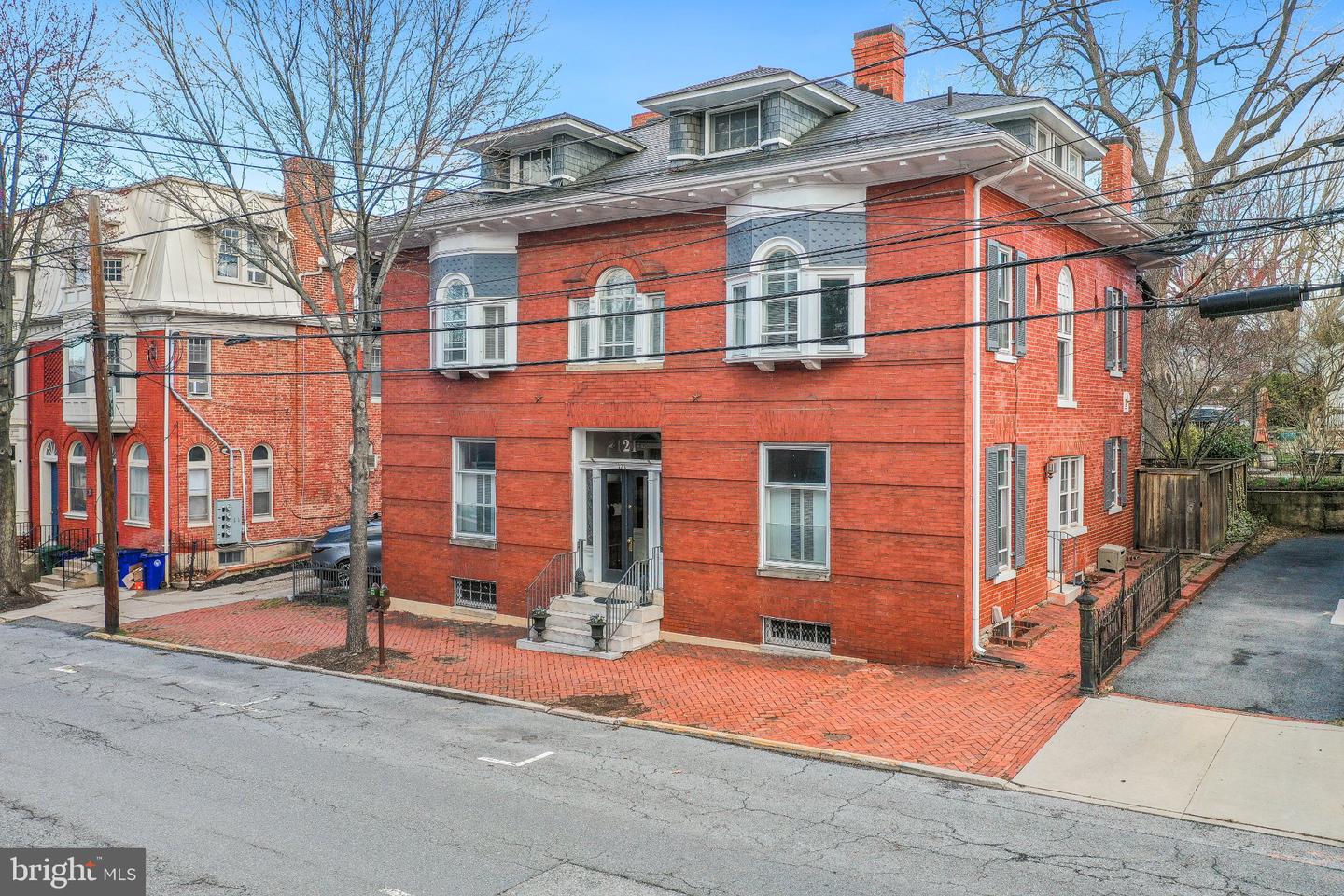 Frederick, Maryland, 21701, United States, 4 Bedrooms Bedrooms, ,4 BathroomsBathrooms,Residential,Active,2031418