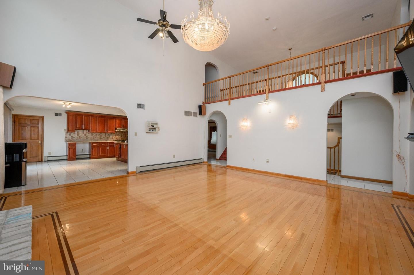 Monmouth Junction, New Jersey, 08852, United States, 5 Bedrooms Bedrooms, ,6 BathroomsBathrooms,Residential,Active,2044533