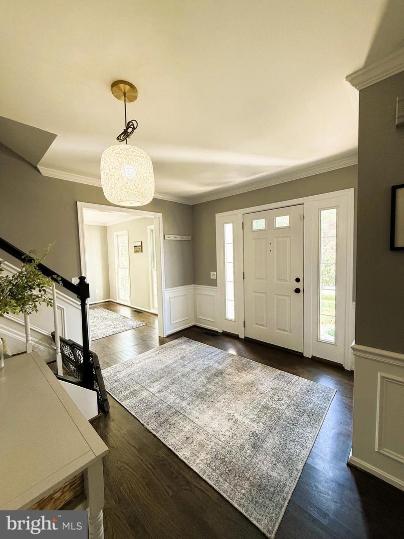 Potomac, Maryland, 20854, United States, 5 Bedrooms Bedrooms, ,4 BathroomsBathrooms,Residential,Active,1943828