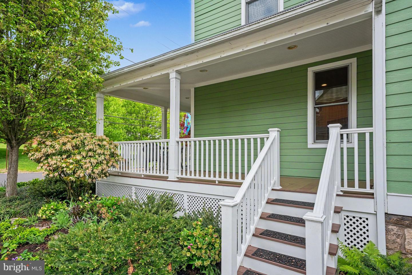 Doylestown, Pennsylvania, 18901, United States, 4 Bedrooms Bedrooms, ,3 BathroomsBathrooms,Residential,Contingent,2045751