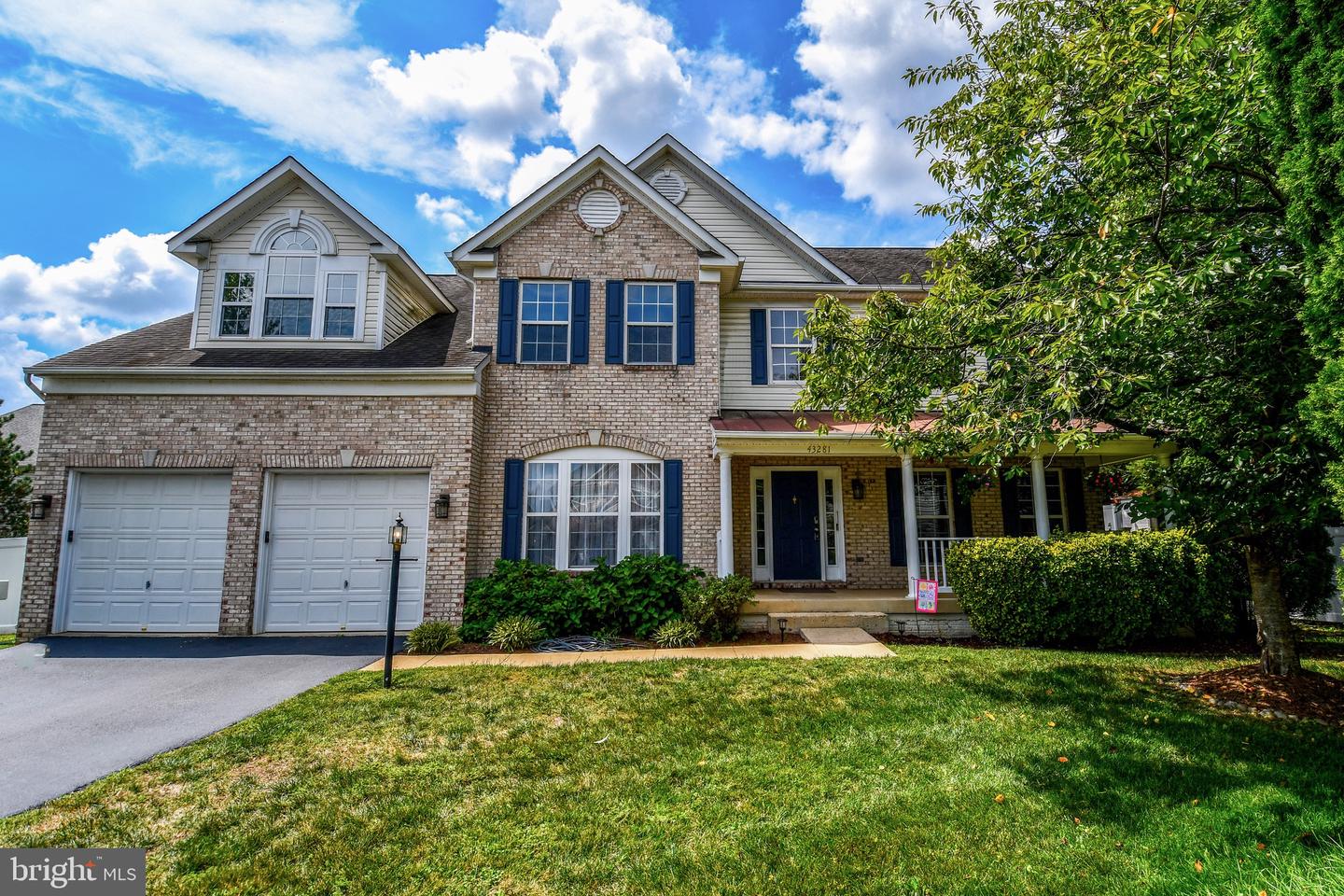 Ashburn, Virginia, 20147, United States, 6 Bedrooms Bedrooms, ,5 BathroomsBathrooms,Residential,Active,1914776