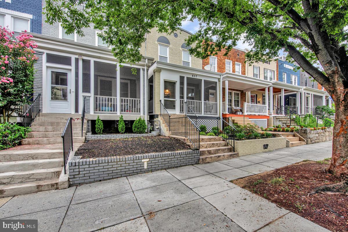 Washington, District Of Columbia, 20011, United States, 4 Bedrooms Bedrooms, ,4 BathroomsBathrooms,Residential,Active,1905358