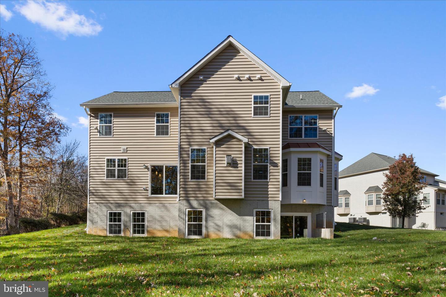 Fort Washington, Maryland, 20744, United States, 5 Bedrooms Bedrooms, ,4 BathroomsBathrooms,Residential,Active,1987253