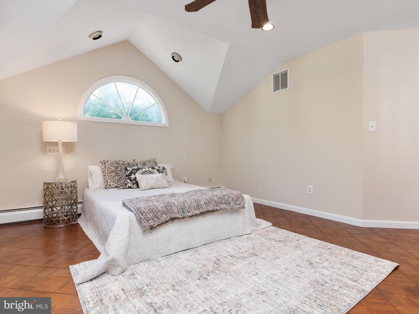 Edgewater, Maryland, 21037, United States, 3 Bedrooms Bedrooms, ,4 BathroomsBathrooms,Residential,Active,1965993