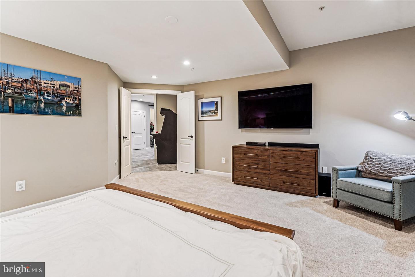 Leesburg, Virginia, 20175, United States, 5 Bedrooms Bedrooms, ,6 BathroomsBathrooms,Residential,Active,1987213