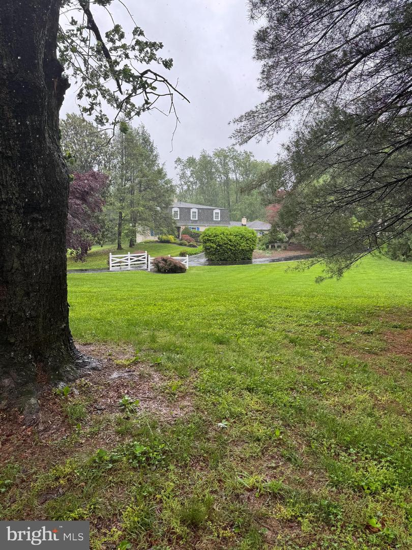 Great Falls, Virginia, 22066, United States, 5 Bedrooms Bedrooms, ,3 BathroomsBathrooms,Residential,Active,1941376