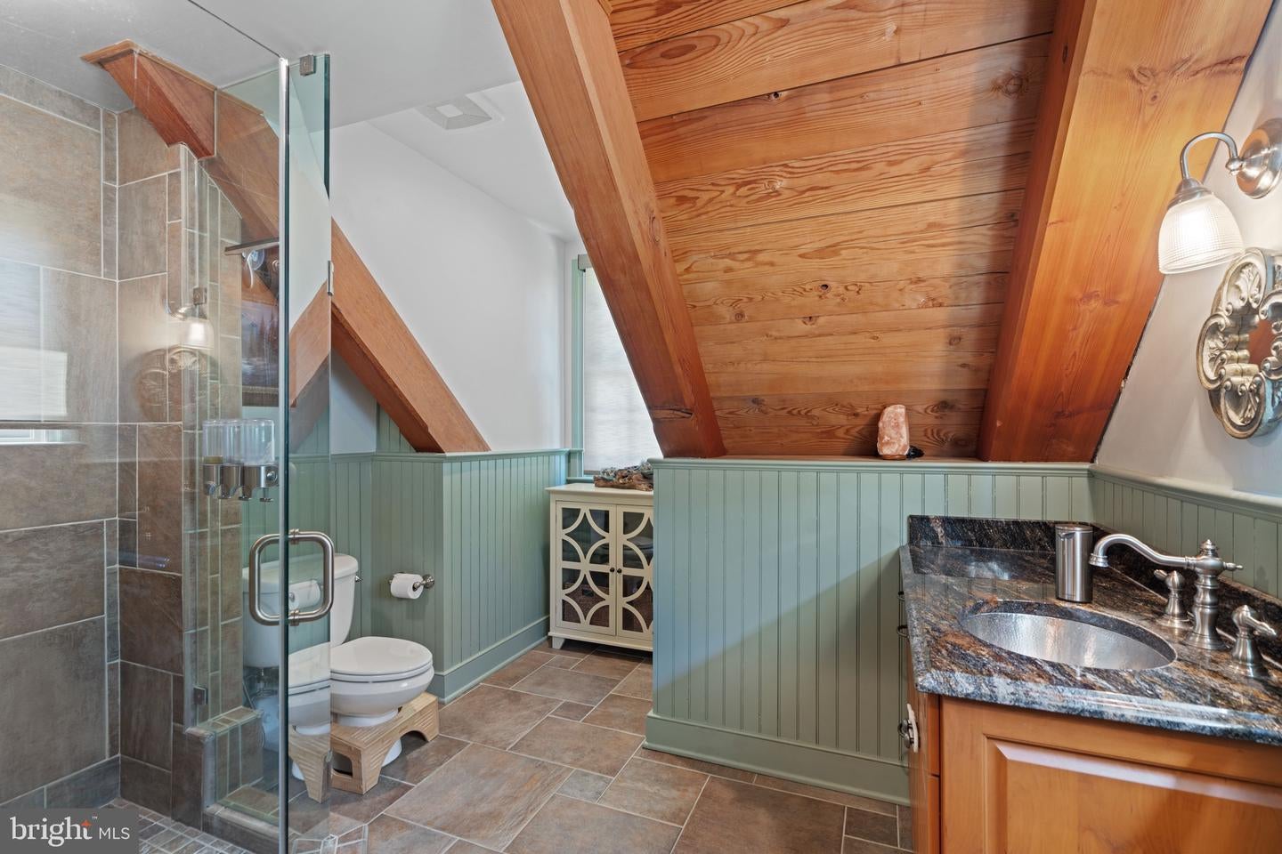 Waterford, Virginia, 20197, United States, 4 Bedrooms Bedrooms, ,5 BathroomsBathrooms,Residential,Active,1771409