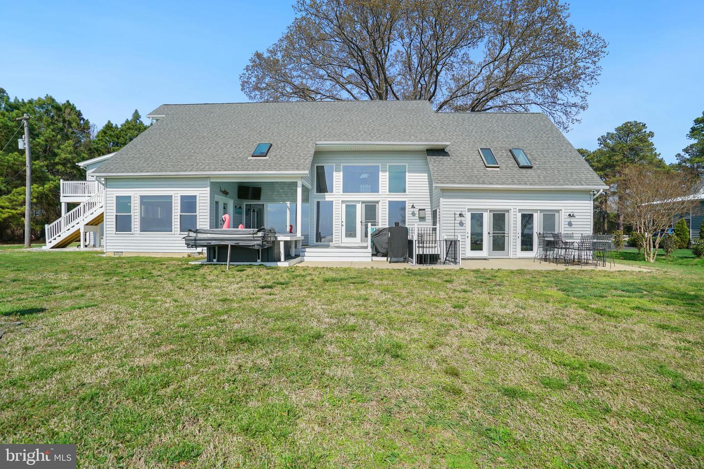 Newburg, Maryland, 20664, United States, 4 Bedrooms Bedrooms, ,3 BathroomsBathrooms,Residential,Active,2032915