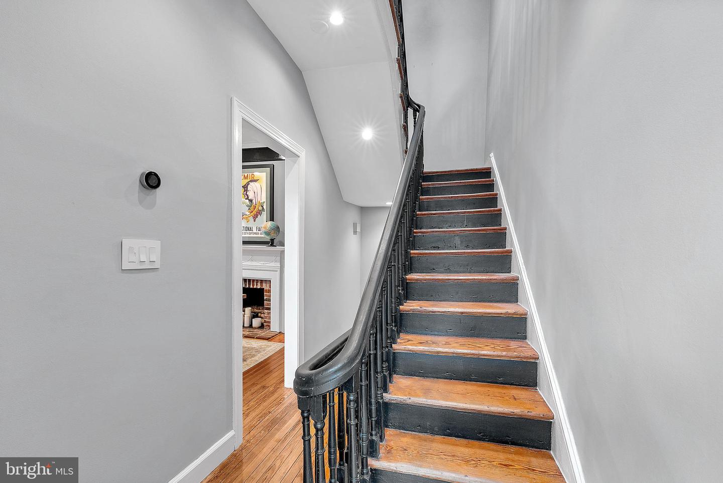 Washington, District Of Columbia, 20005, United States, 3 Bedrooms Bedrooms, ,4 BathroomsBathrooms,Residential,Active,1943762