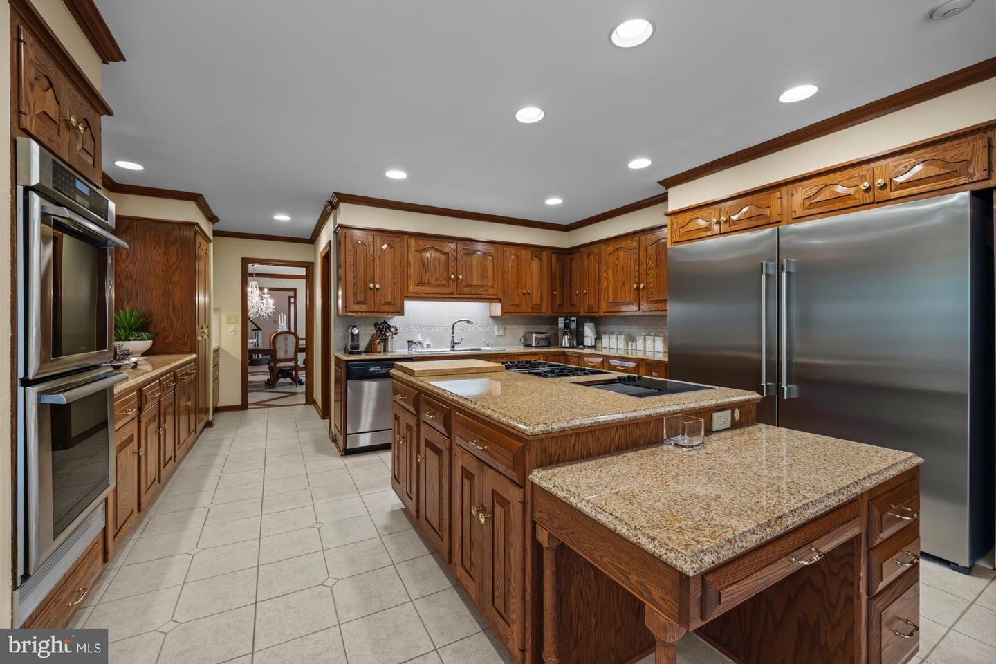 Hammonton, New Jersey, 08037, United States, 5 Bedrooms Bedrooms, ,6 BathroomsBathrooms,Residential,Active,1954441