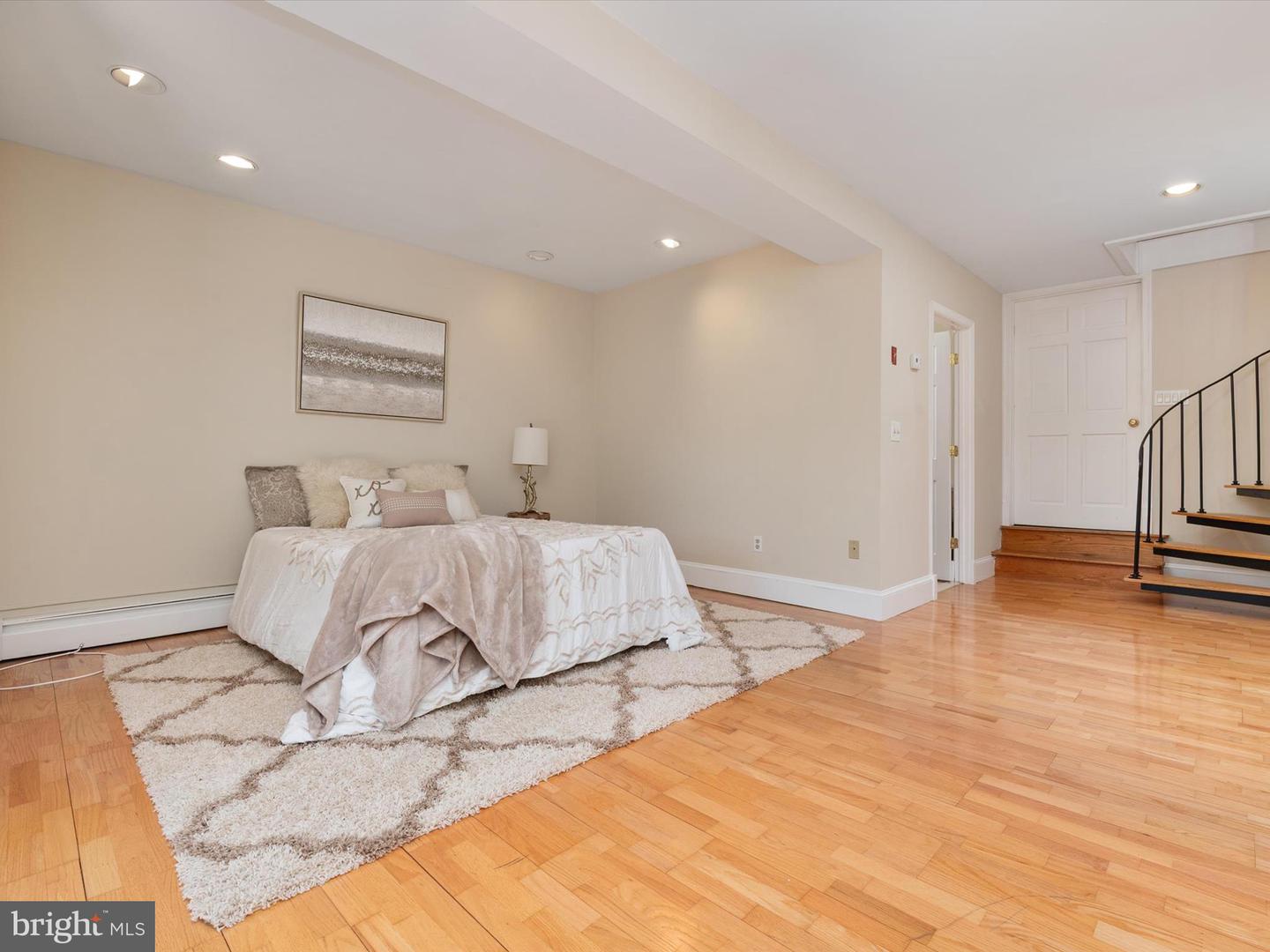 Edgewater, Maryland, 21037, United States, 3 Bedrooms Bedrooms, ,4 BathroomsBathrooms,Residential,Active,1965993