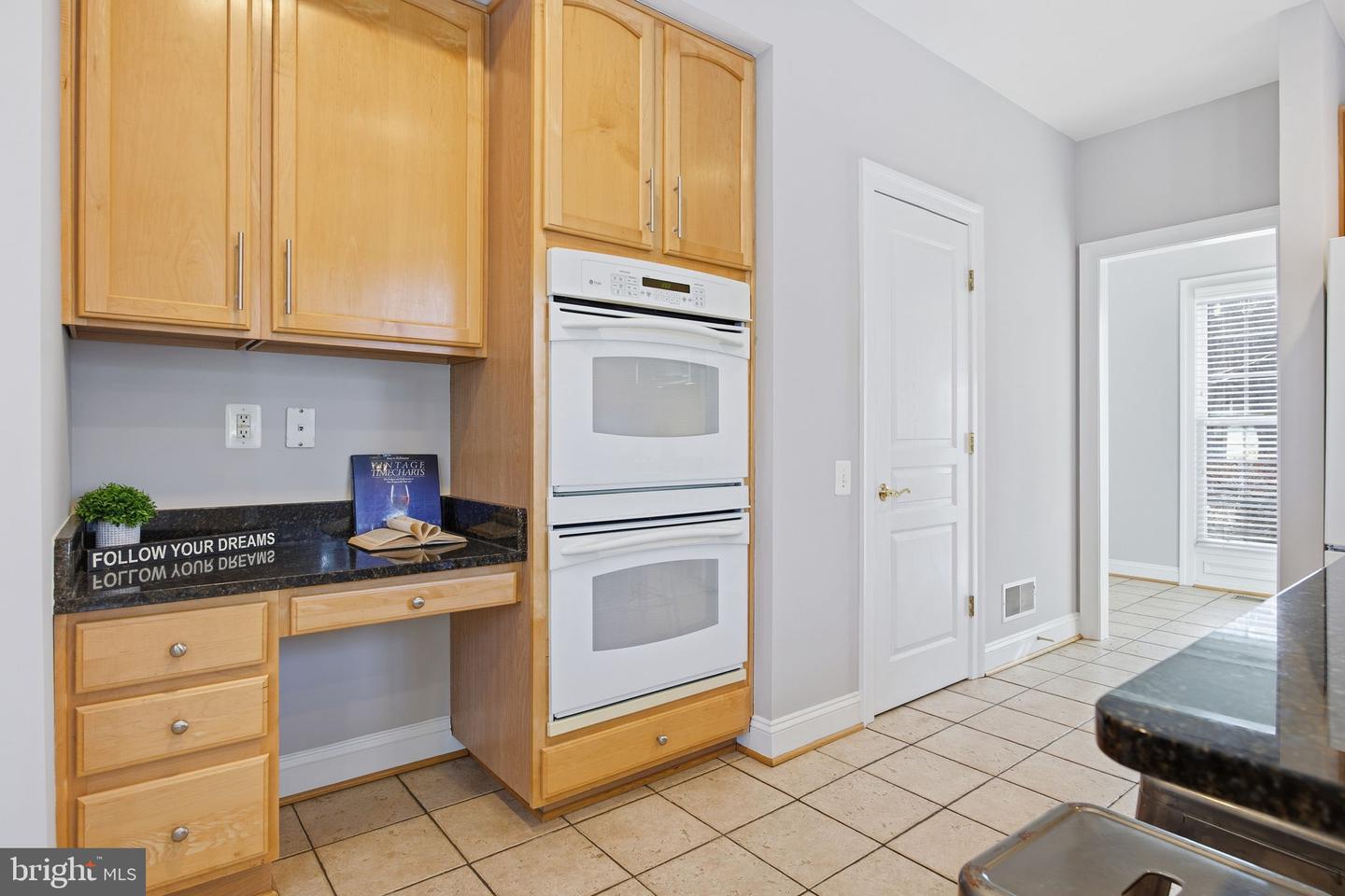 Rockville, Maryland, 20850, United States, 5 Bedrooms Bedrooms, ,5 BathroomsBathrooms,Residential,Active,2015808