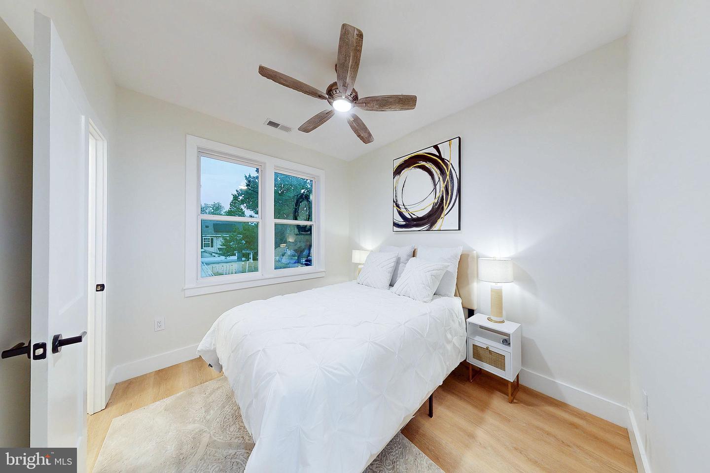 Washington, District Of Columbia, 20018, United States, 6 Bedrooms Bedrooms, ,5 BathroomsBathrooms,Residential,Active,2001347