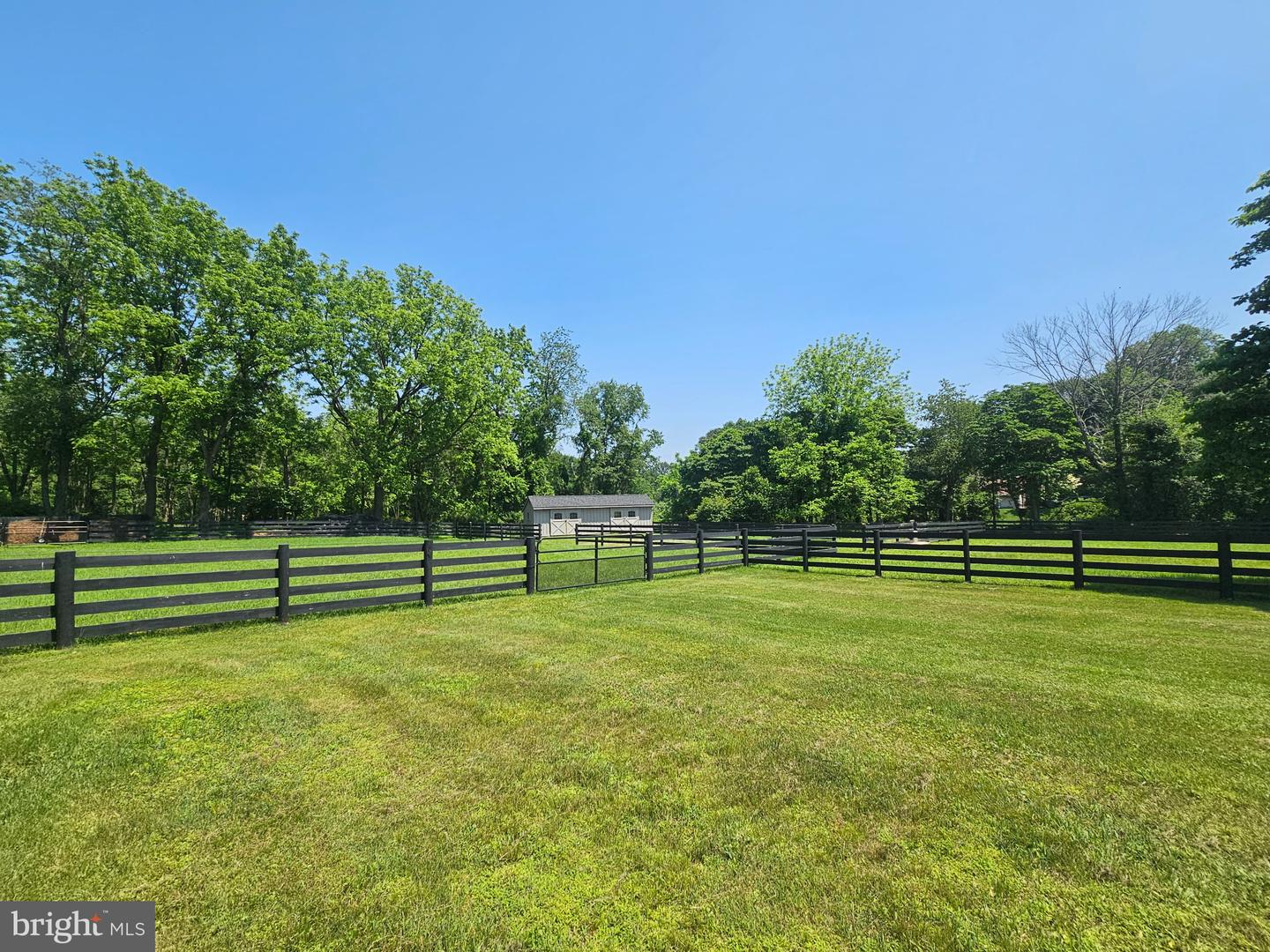 Long Valley, New Jersey, 07853, United States, 4 Bedrooms Bedrooms, ,4 BathroomsBathrooms,Residential,Active,1968372