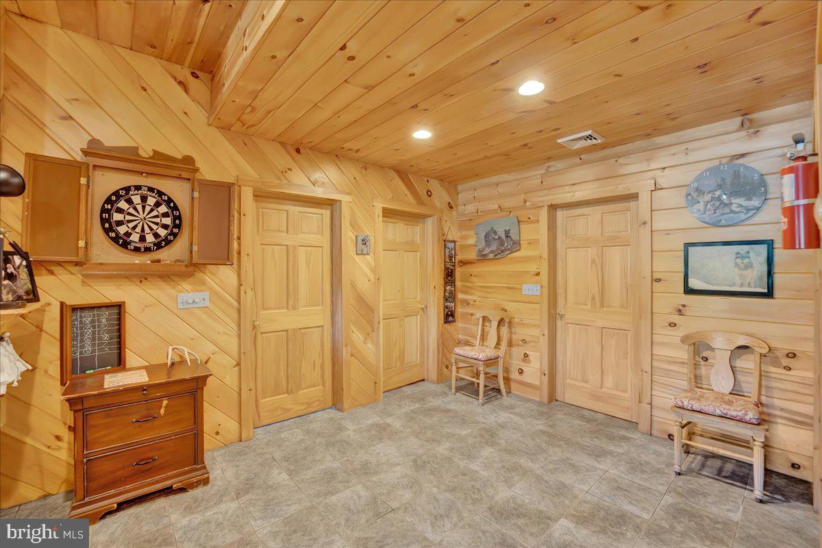 White Haven, Pennsylvania, 18661, United States, 5 Bedrooms Bedrooms, ,3 BathroomsBathrooms,Residential,Active,1888981