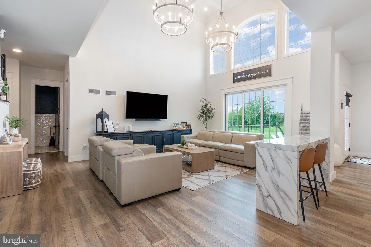 Mechanicsburg, Pennsylvania, 17050, United States, 5 Bedrooms Bedrooms, ,6 BathroomsBathrooms,Residential,Active,1905048