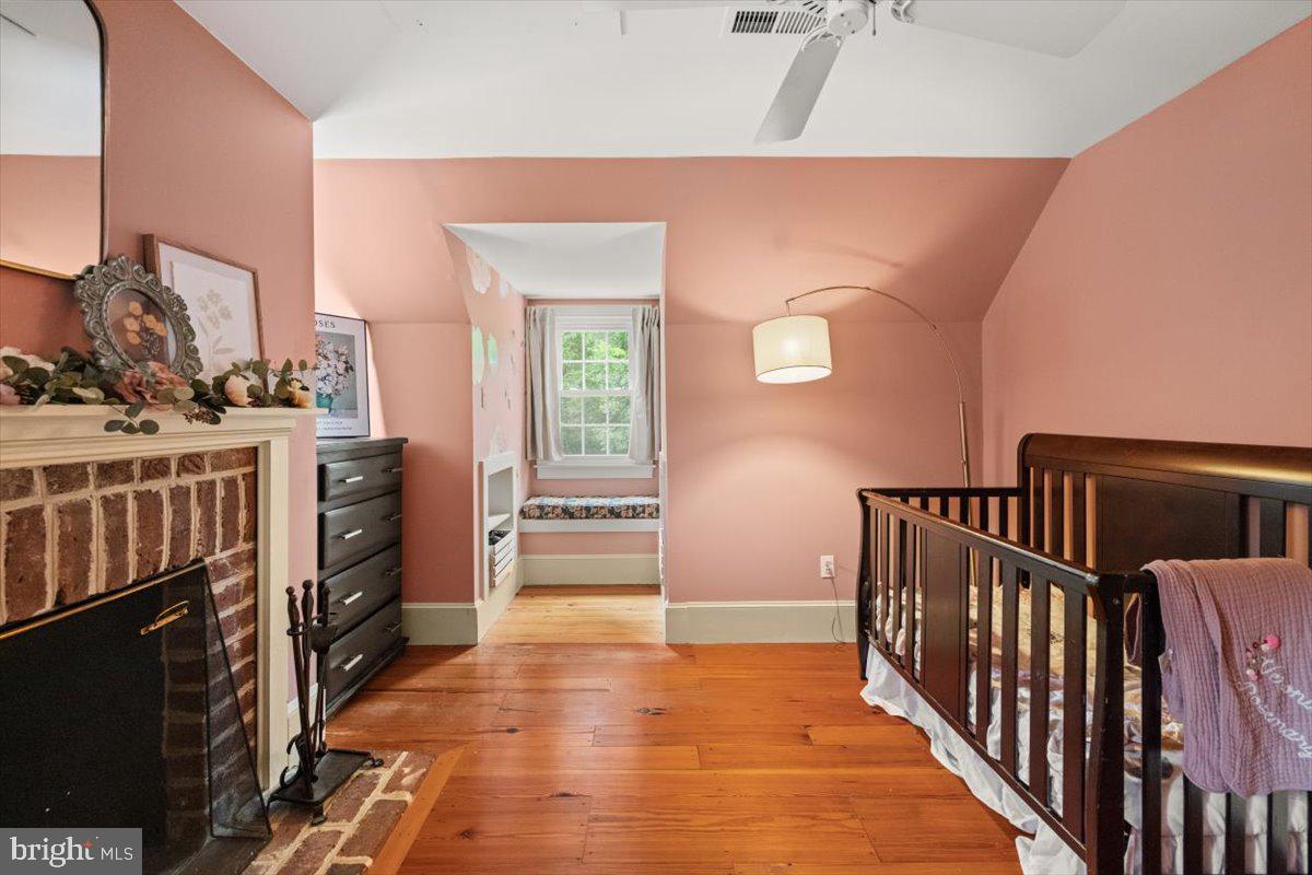 Nokesville, Virginia, 20181, United States, 4 Bedrooms Bedrooms, ,4 BathroomsBathrooms,Residential,Active,1909876
