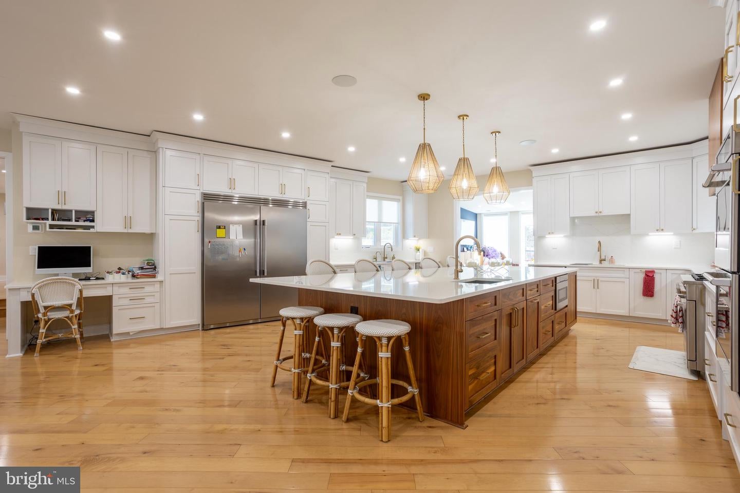 Pikesville, Maryland, 21208, United States, 6 Bedrooms Bedrooms, ,5 BathroomsBathrooms,Residential,Active,2010580